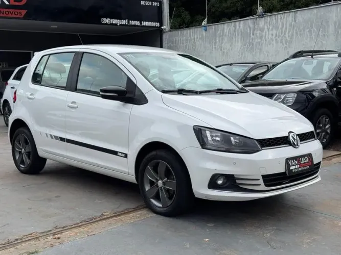 Volkswagen Fox RUN 1.6 Flex 8V 5P 2017