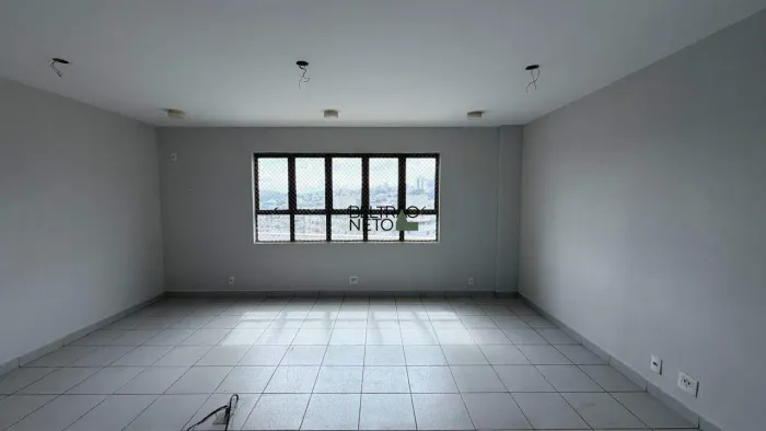 Sala para alugar no Buritis.