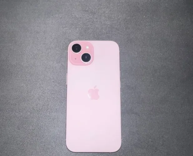 iPhone 15 rosa 