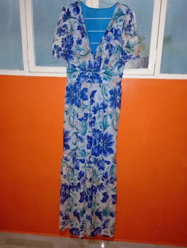 Vestidos novos