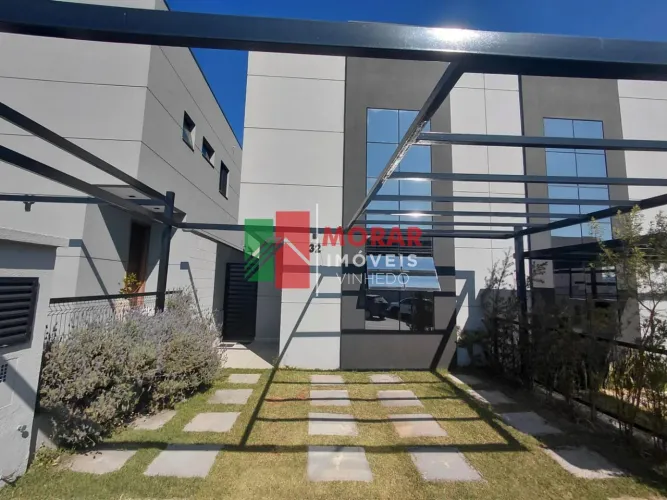 Casa à Venda no Condomínio Bello Villagio em Vinhedo 3 Suítes