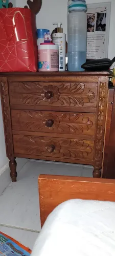 Vendo cabeceira/gaveteiro 