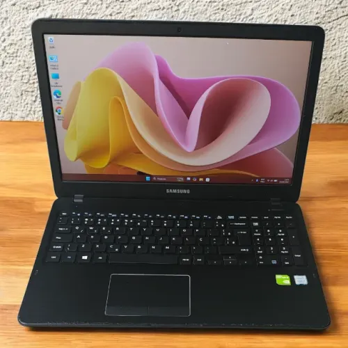 Not Samsung Expert x51 i7