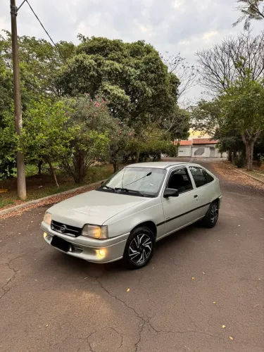 Chevrolet Kadett Gl/sl/lite/turim 1.8 (álcool) 1996