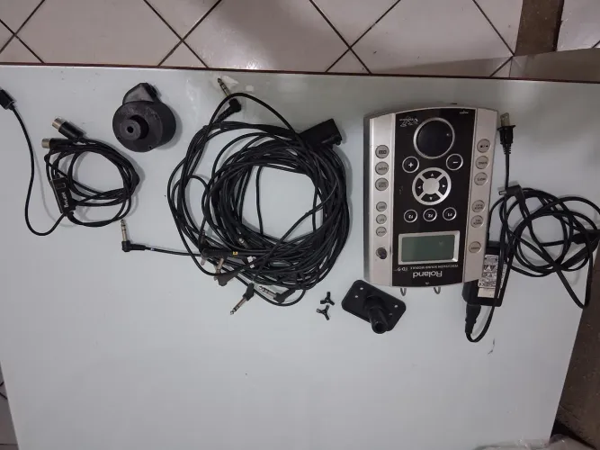 Modulo de bateria eletrônica Roland TD9