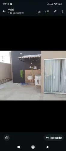 Telhadinho com telhado