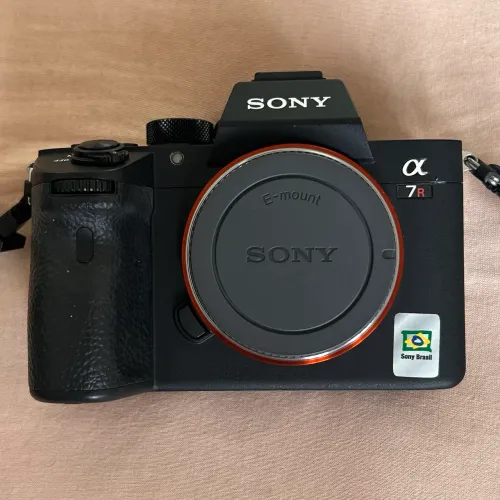 Sony A7RIII c/ Nota Fiscal Brasileira e homol. Anatel