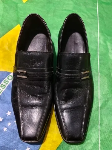 Sapato social democrata tamanho 39