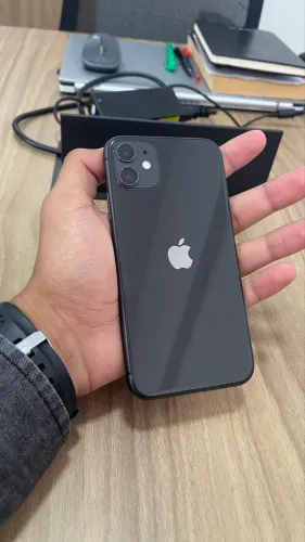 iPhone 11