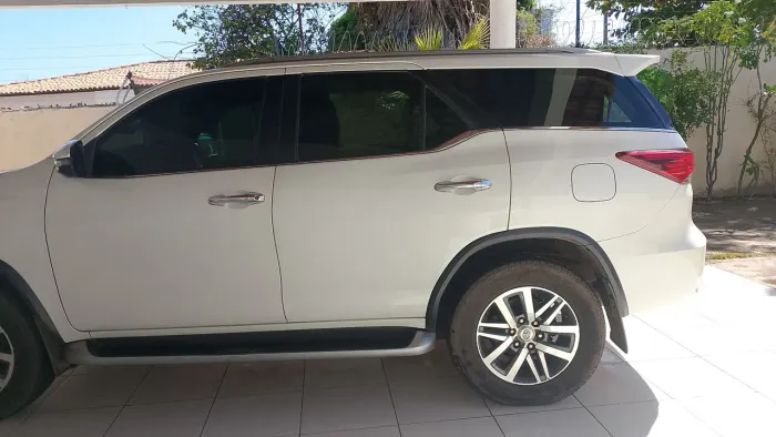 Toyota Hilux SW4 SRX 4X4 2.8 TDI 16V Dies. Aut. 2019