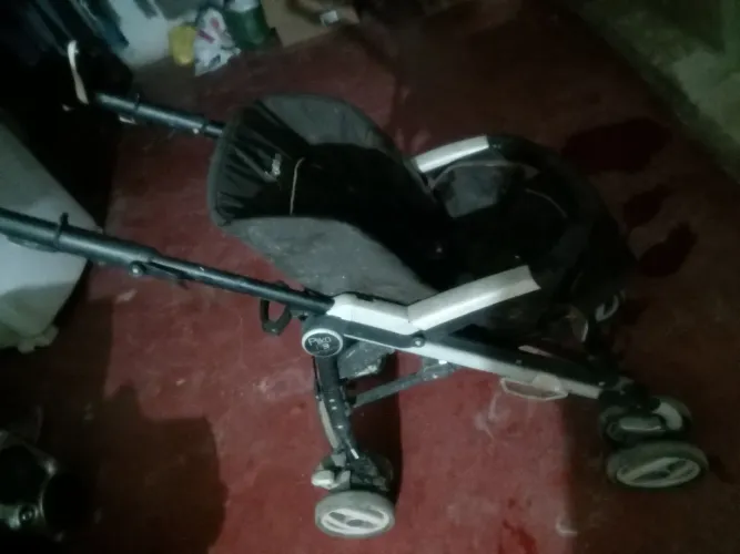  carrinho de bebê em ótimas condição