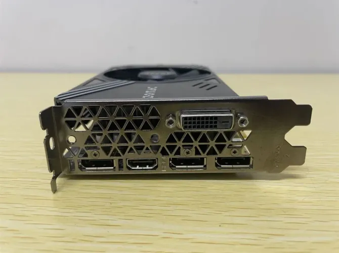 Placa de vídeo com bom desempenho zotak 1060 3gb