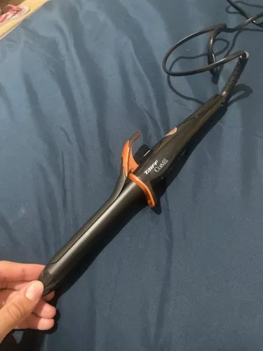 Modelador de Cachos Taiff Curves 1" 2,5 cm com Cabo Giratório Preto 210°C - Bivolt