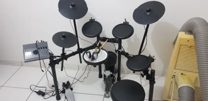 Bateria Roland TD 17KL
