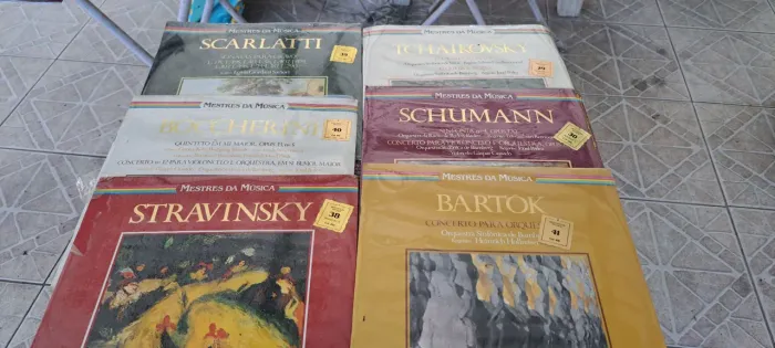6 lps vinil mestres da música 20,00 cada.