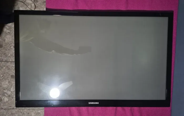 Televisão Samsung Plasma 43 polegadas 