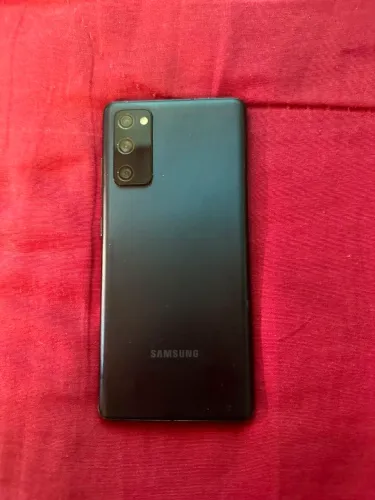 Celular Samsung s20 FE