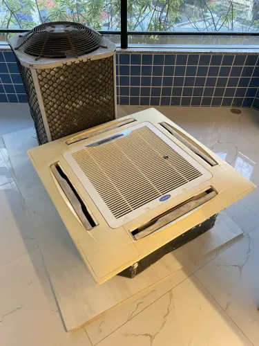 Ar-Condicionado Carrier Cassete 36.000 BTU 220V Completo