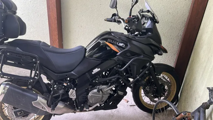 Vendo Vstrom 650 xt adventure 2024/25
