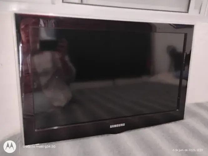 TV Sansung 26" Não é Smart
