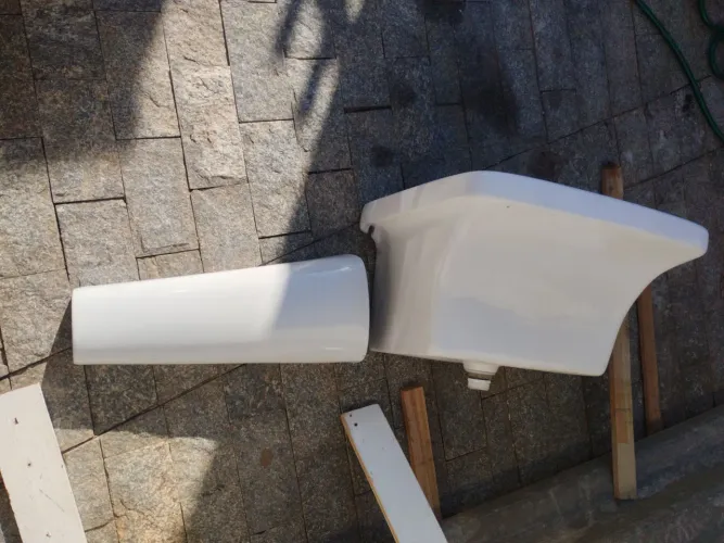 Tanque de louça celite branco com coluna