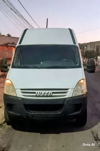 Iveco Daily Furgão 45-160 3.0 12m³ (die.)(e6) 2009