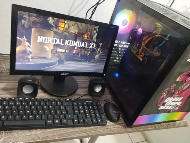 Computador PC GAME Core i5 COMPLETO 8gb SSD <br>*** Monitor 15.6 +teclado+mouse+cx som **
