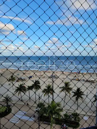 Apartamento : Padrão / Residencial / Vila Tupi