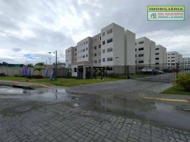 Apartamento com 2 dormitórios para alugar, 38 m² por R$ 1.318,16/mês - Lagoa Redonda - For