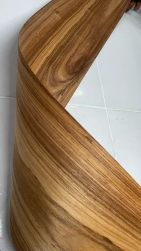 Laminados imbuia, Pau-Ferro e marfim 