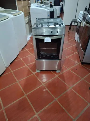 Fogão continental de 4 bocas semi novo em inox com acendimento automático