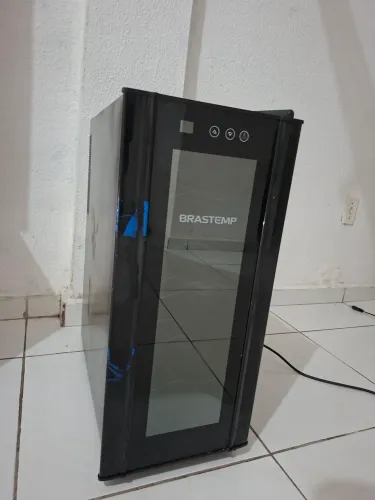 ADEGA DE VINHO BRASTEMP