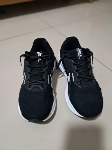 TENIS NIKE