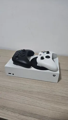 Xbox Series S + Controles