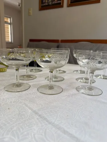 Conjunto 10 taças entalhadas em cristal bohemia