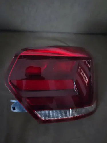 Lanterna Traseira Direita VW Polo 2019 Original Arteb