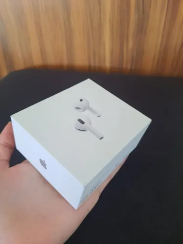 Apple AirPods PRO 3 + capa de brinde