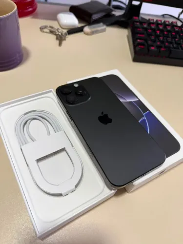 Iphone 16 pro max - Oportunidade