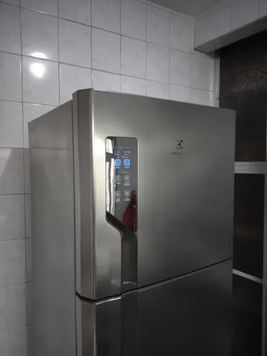 ELETROLUX FROST FREE TF56S - COM DEFEITO