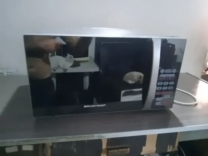 Microondas Brastemp "30" Litros