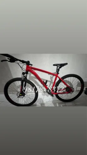 Vendo uma bicicleta pra ciclista  usada poucas vezes aro 29.