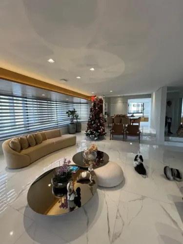 Imóvel venda 303 metros quadrados com 4 quartos, 4 suítes, 4 garagens, Chame-Chame - Salva