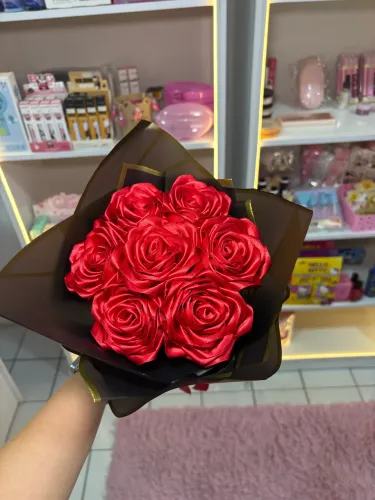 Buquê Rosa Eterna (7 Rosas)