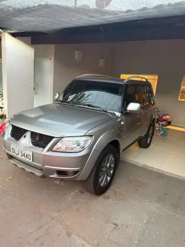 Mitsubishi Pajero TR4 2.0 Flex 16V 4X2 Aut. 2015