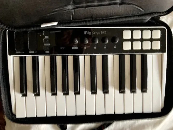 Irig Keys I/O 25 com case original