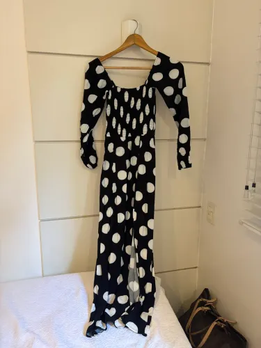 Vestido poá