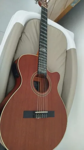 Vendo violão strinberg Sl200 flat ou troco em sax soprano Reto