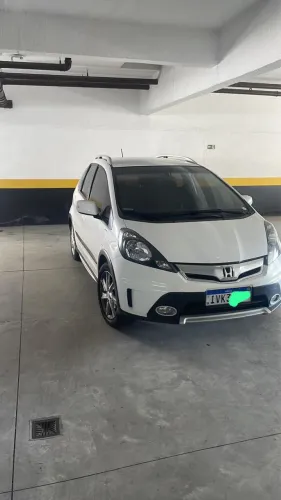 Honda Fit Twist 1.5 Flex 16V 5P Aut. 2014