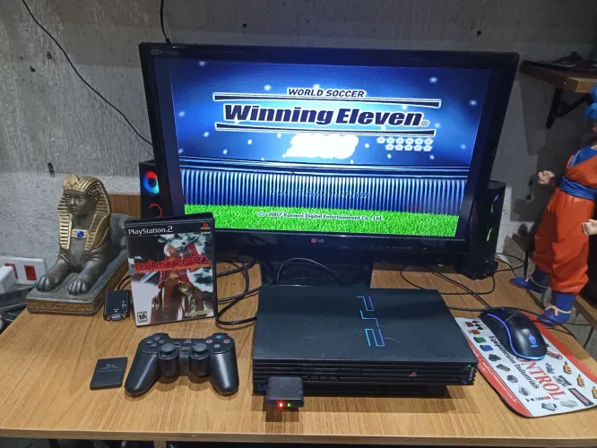 PS2 FAT em ótimo estado
