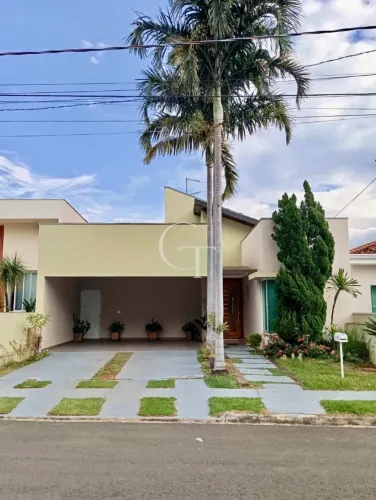 Casa térrea com piscina à venda no Condomínio Costa das Areias em Salto 3 dormitórios, 2